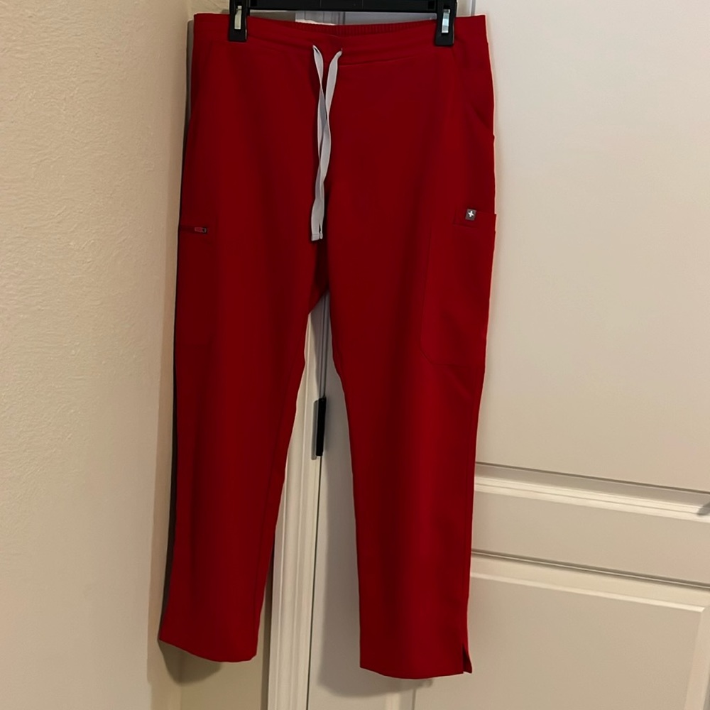 Figs Yola Pant Red MP